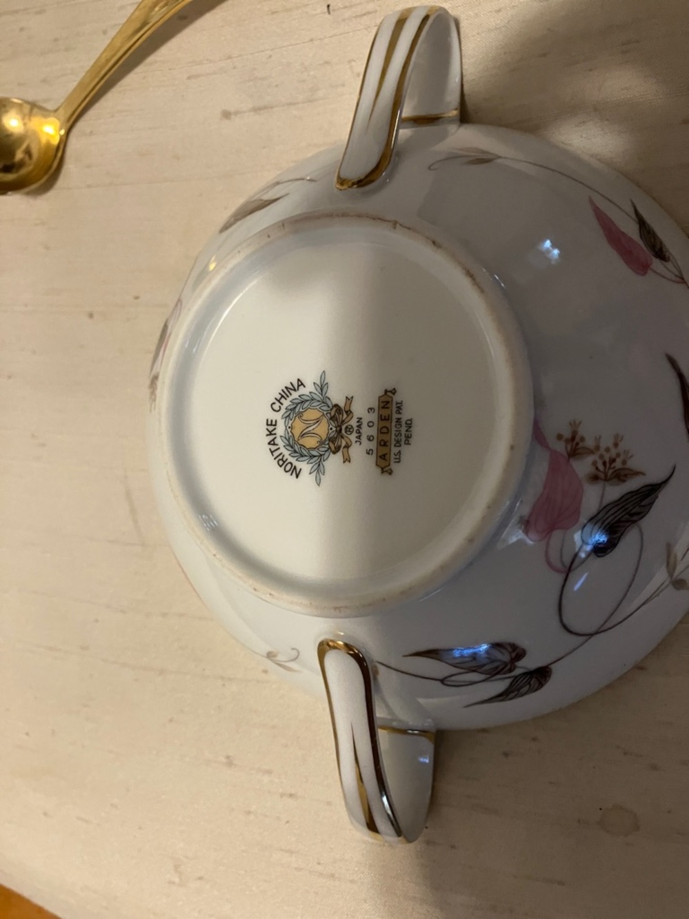Vintage Noritake China covered dish with cover n golden spoon - Picture 8 of 10